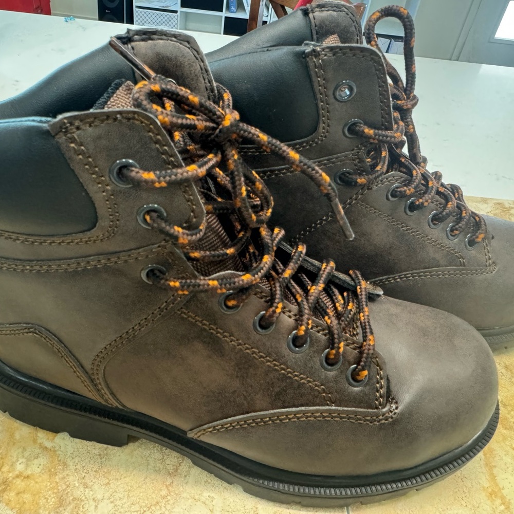 Brahma Brown Leather Women's Boots